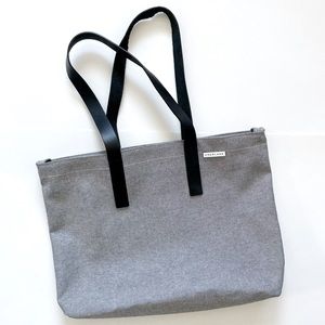 Everlane The Twill Zip Tote